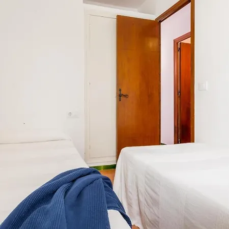 Apartment Bonet 2 *